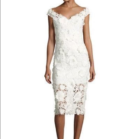 Milly Dresses & Skirts - Milly cap sleeve 3D floral cocktail dress